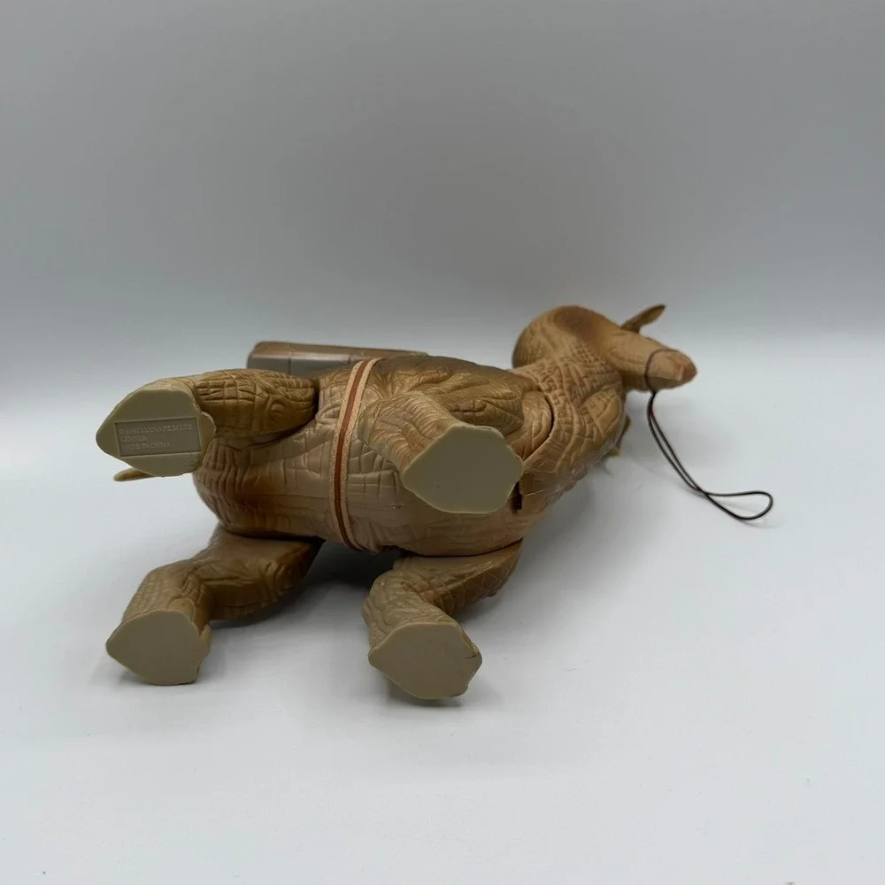 Vintage 1997 Kenner Star Wars POTF Ronto Beast Figure Saddle Gear Incomplete